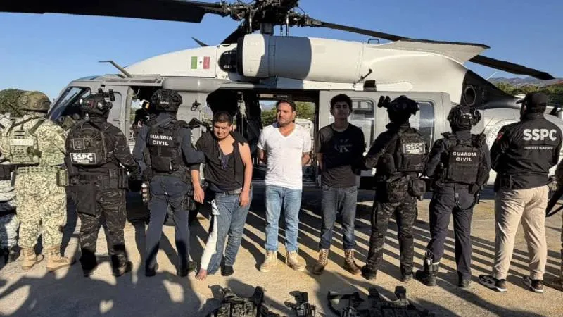 El traslado a la Ciudad de México se realizó bajo un fuerte dispositivo de seguridad./ X:@ElEstadoMx