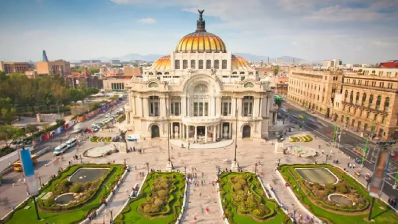 El Palacio de Bellas Artes será sede de un homenaje sinfónico a Juan Gabriel y José José./ Pixabay