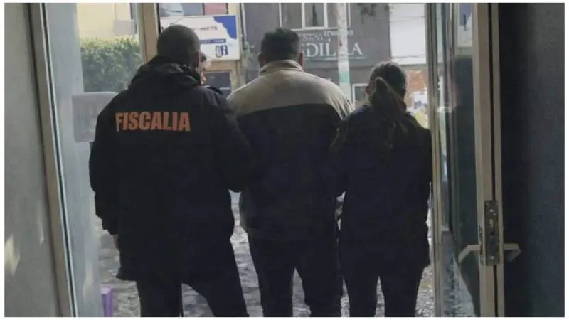 Autoridades de la Ciudad de México y del Estado de México detuvieron a Juan “N”, alias El Seven, durante un operativo conjunto en Amecameca./ Expreso