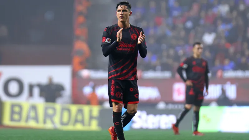 Aarón Mejía con Xolos durante el Apertura 2025 | IMAGO7