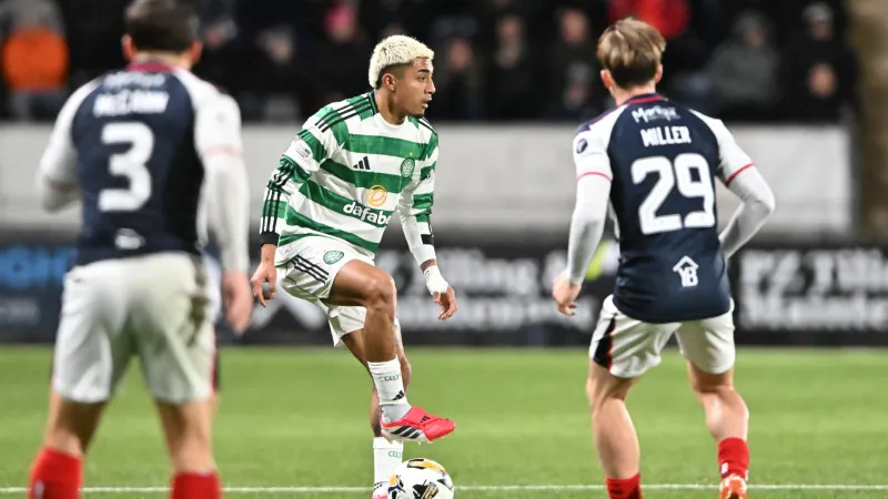 Araujo jugó los 90 minutos | Grosby Group