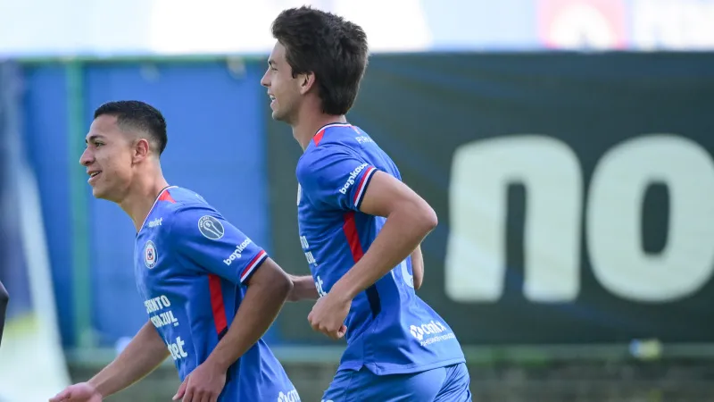 Montaño celebra su gol | IMAGO7