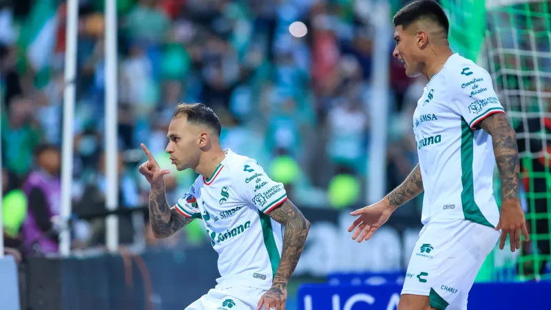 Santos no pudo ganar en casa | IMAGO7