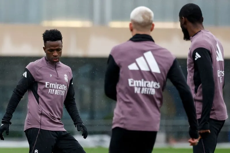 El Real Madrid visita al Benfica en la UEFA Champions League | @realmadrid