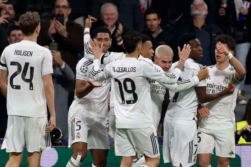 El Real Madrid visita al Benfica en la UEFA Champions League | @realmadrid