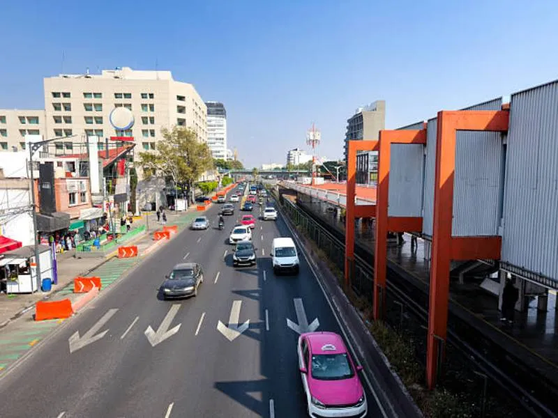 En México, hay algunos vehículos que puede obtener el 100% de tenencia vehicular/Pixabay