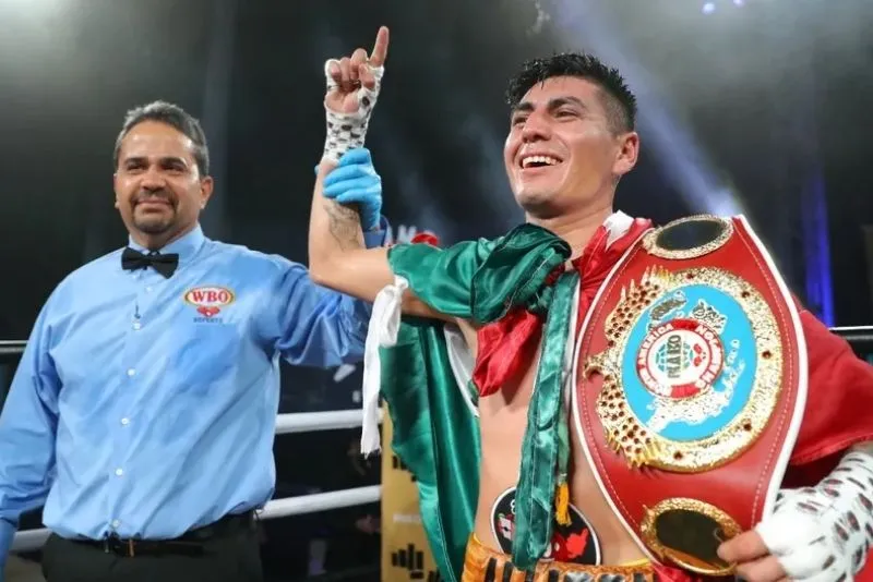 Fierro confesó que se acabó el dinero de la pelea contra Pitbull | @NPJBoxeo