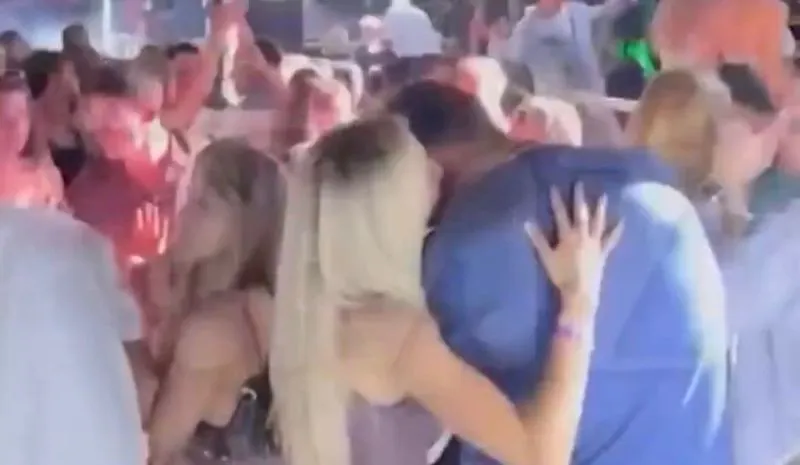 Alix Earle y Tom Brady