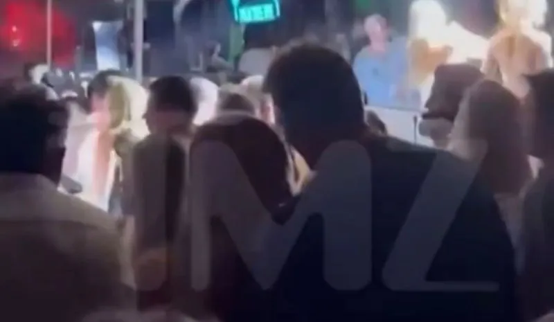 Alix Earle y Tom Brady