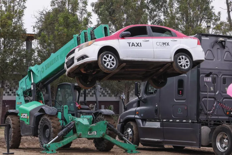 El Invea detalla los motivos para retirar el transporte público de las calles / FB: @ClaraBrugadaM
