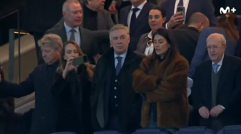 La funcionaria mexicana estuvo acompañada del embajador de México en España / Especial