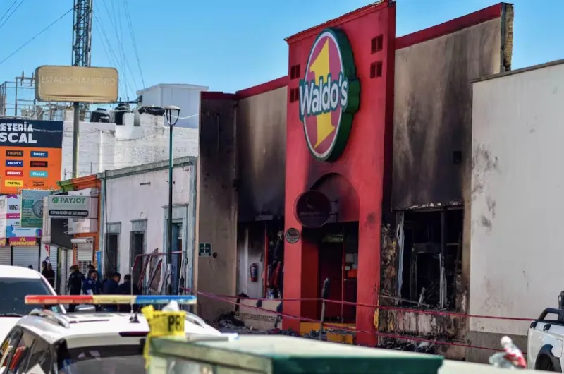 La Fiscalía de Sonora ordenó el cierre de todos los Waldo's del estado / Redes Sociales