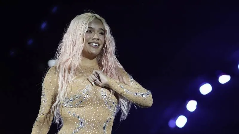 Karol G, es una de las máximas representantes de la música urbana. / AP