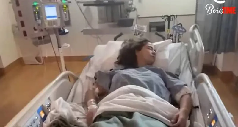 La producción del programa de BerisTIME publicó un video de la periodista en una cama de hospital/YouTube: BerisTME