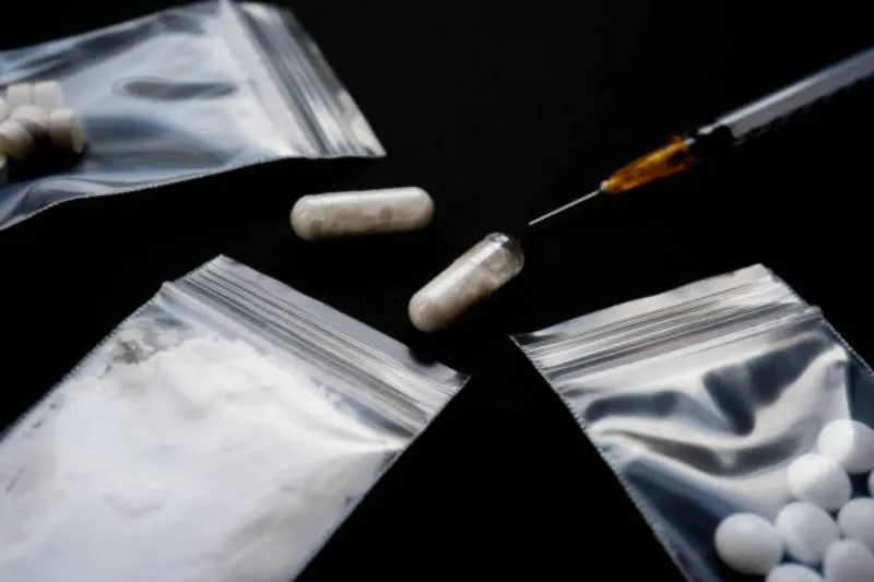 Especialistas advierten que el perfil del consumidor de drogas ha cambiado en los últimos años. / iStock