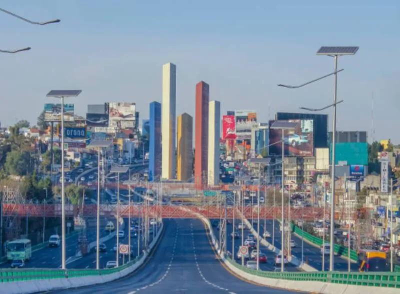 Autoridades recomiendas diversas rutas alternas. / iStock