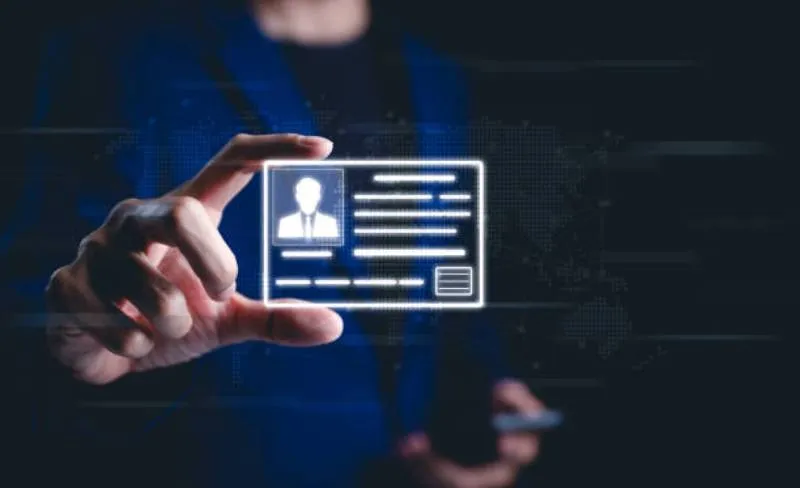 La cédula profesional digital tendrá el mismo valor jurídico que la versión física emitida por la SEP. / iStock