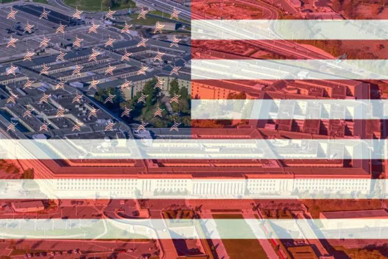 Usuarios de internet comparan picos en pedidos de pizza cerca del Pentágono con posibles movimientos militares. / iStock