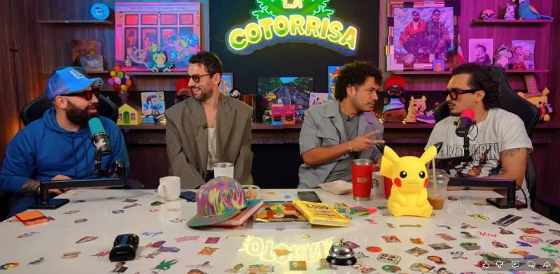 Memo volteó y le preguntó a Ricardo Pérez si ya iban a terminar de grabar/YouTube: Slobotzky