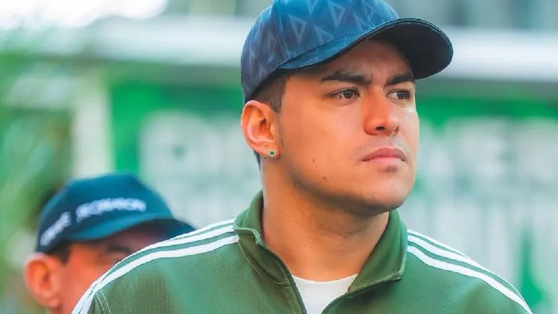 El artista y los otros cinco tripulantes del avión murieron casi al instante/IG: @yeison_jimenez