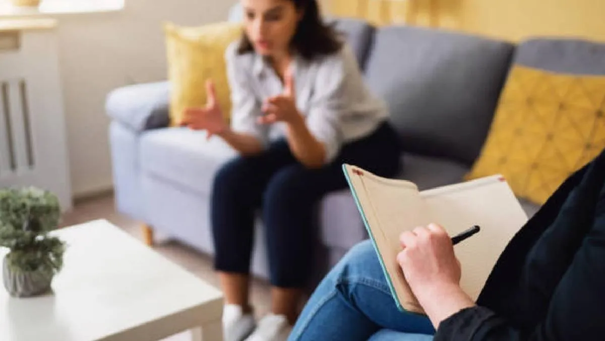 Barrancos construyó su red de pacientes principalmente en Facebook/iStock