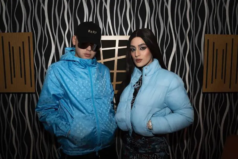 La sesión con Villano Antillano despliega un flow agresivo y líricas potentes. / @bizarrap