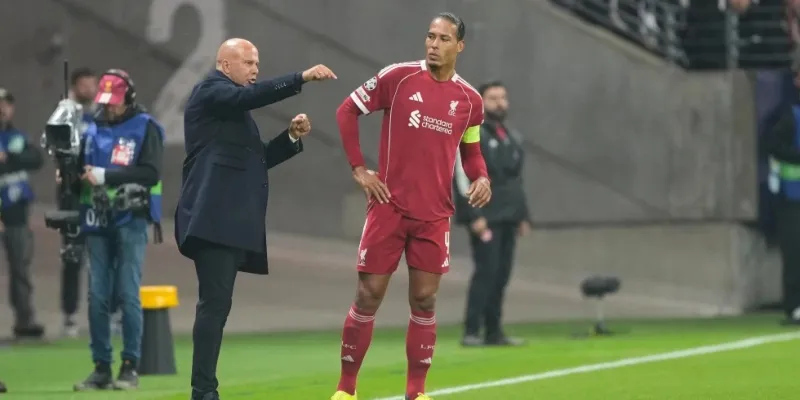 Vin Dijk acpeta que han decepcionado a Slot | AP