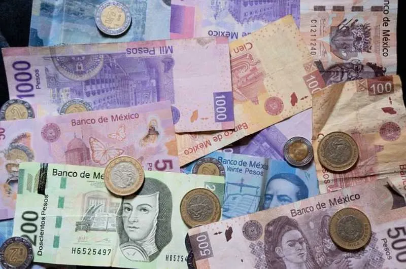 El peso mexicano se sigue fortaleciendo ante el billete verde/Pixabay