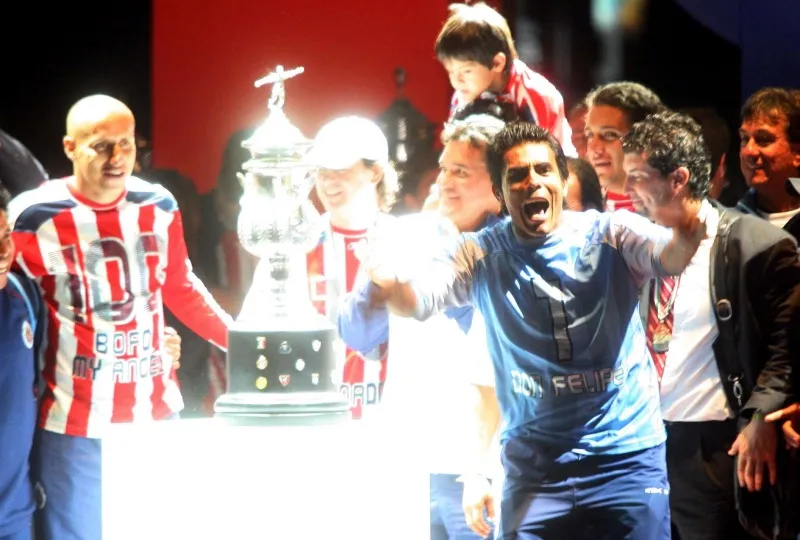 Chivas se coronó en aquel torneo Apertura 2006