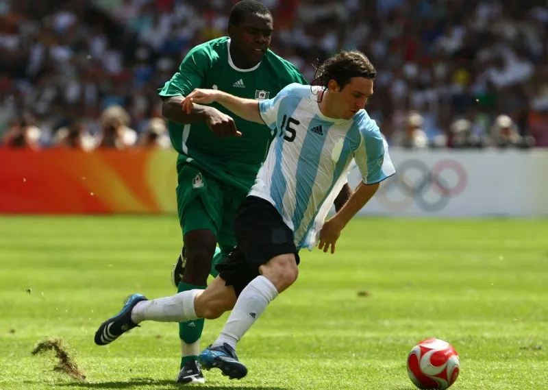 Jugó con argentina en un amistoso