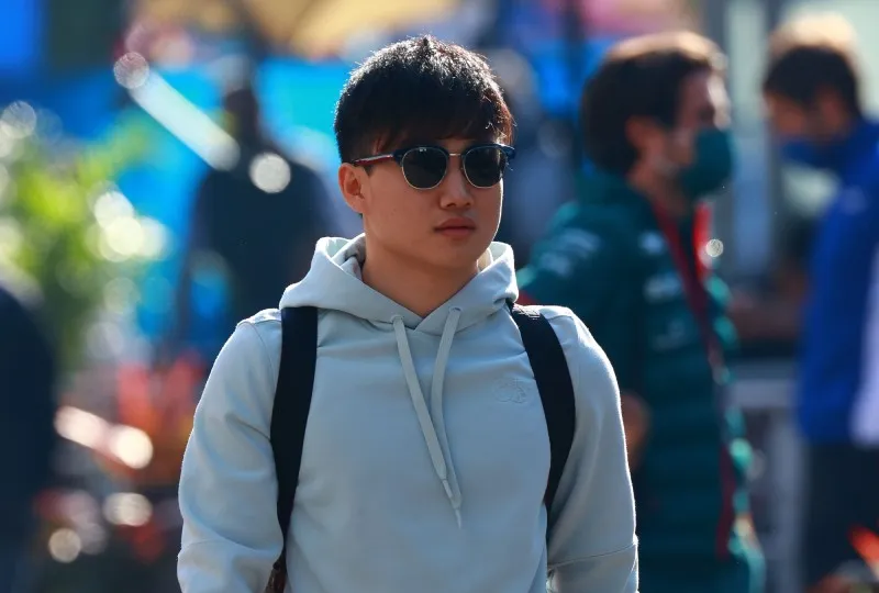 Quedó fuera de la parrilla