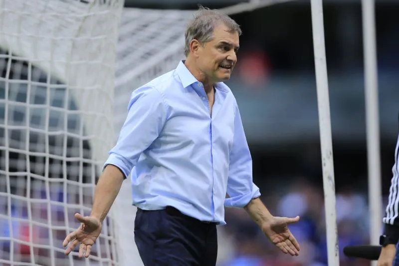 Aguirre suena como técnico para Boca