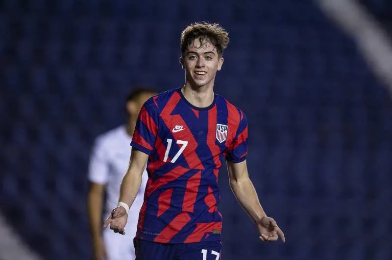 Ya jugó con estados Unidos