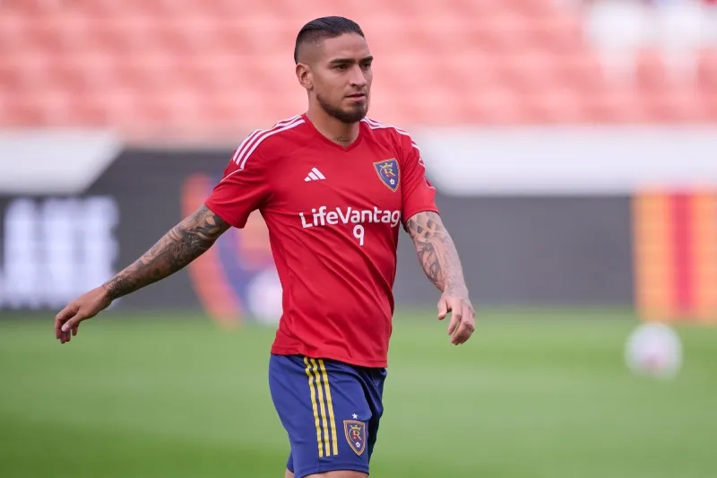 Pumas busca delantero