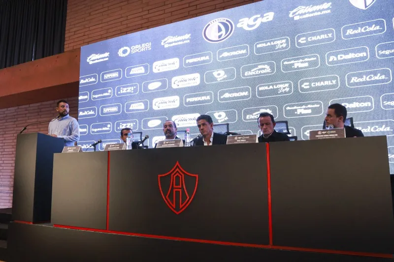 Siguen con negociaciones por la venta de Atlas