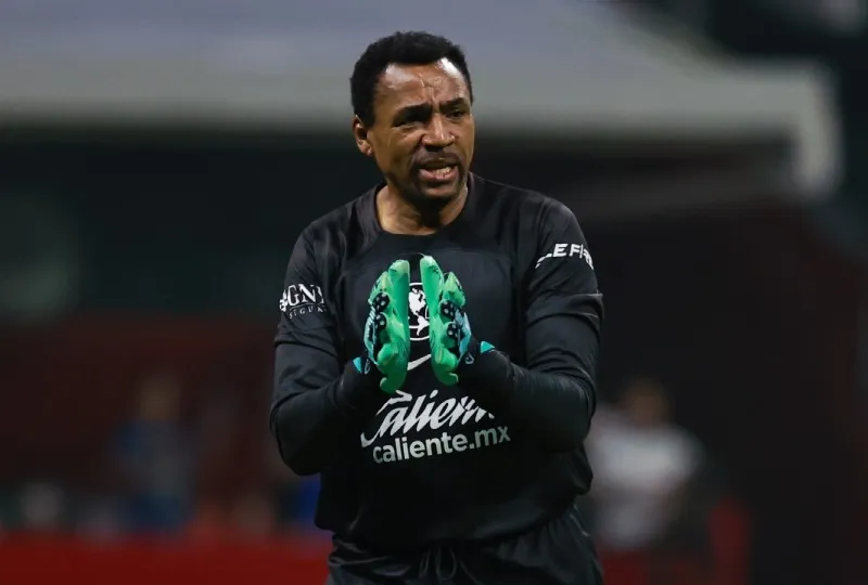 Está ligado con la LMB