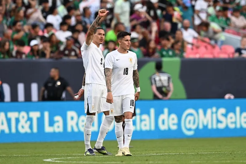 Brian Rodríguez en un partido con la Selección Uruguaya