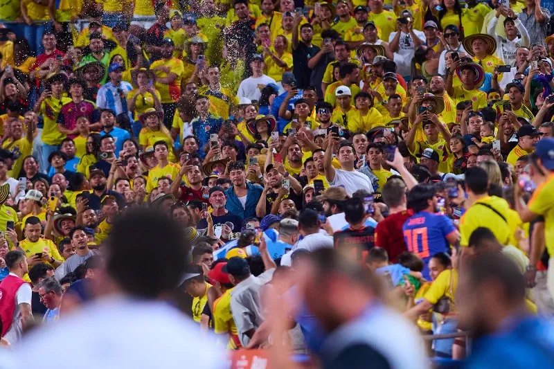 Festejaron su ausencia