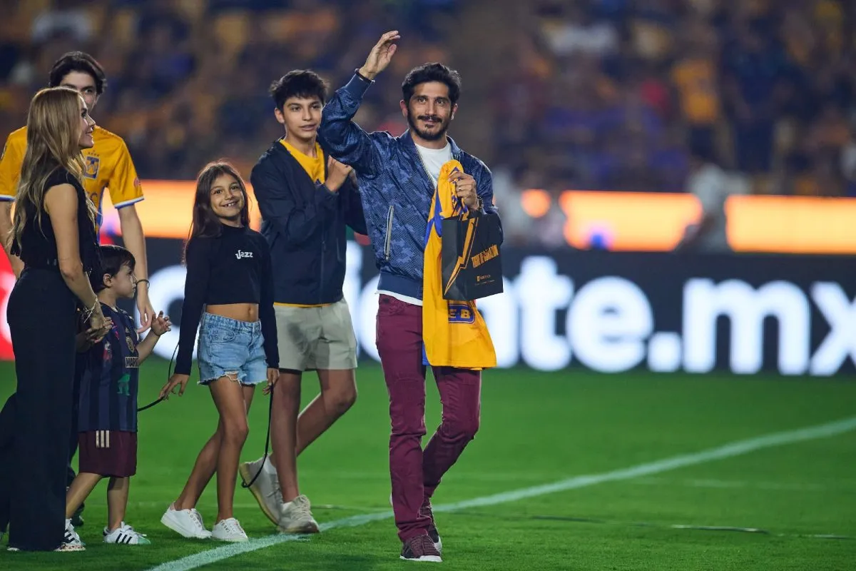 La 'Chilindrina' también fue invitado por Tigres