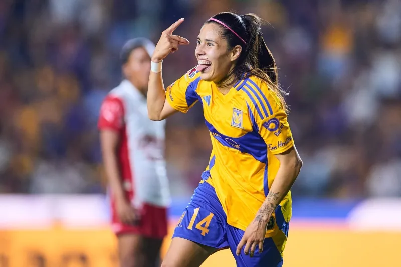 Ovalle sigue haciendo historia en el futbol femenil