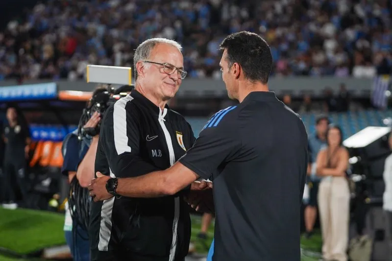 Aguirre aseguró que Bielsa reconoce a América como uno de los mejores