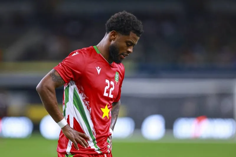 Surinam, líder | MEXSPORT