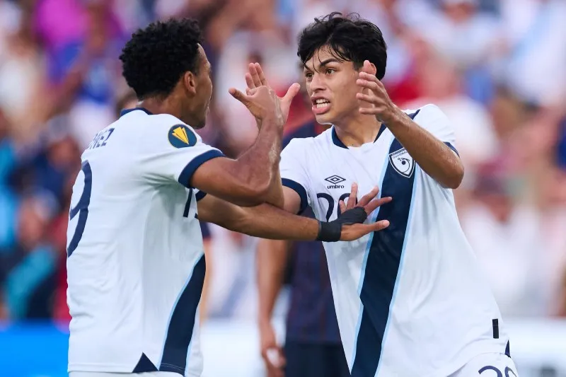 La FIFA multó a la federación