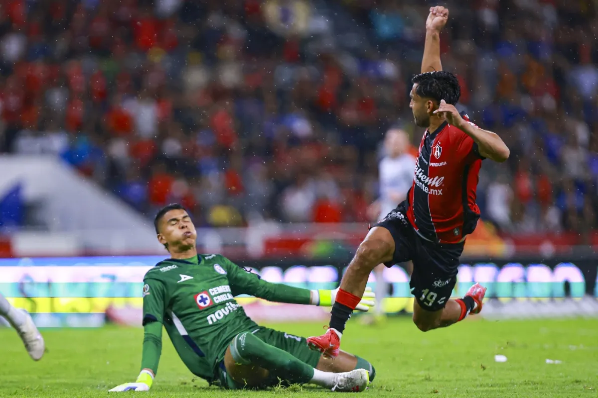 Mier se ha equivocado mucho este semestre