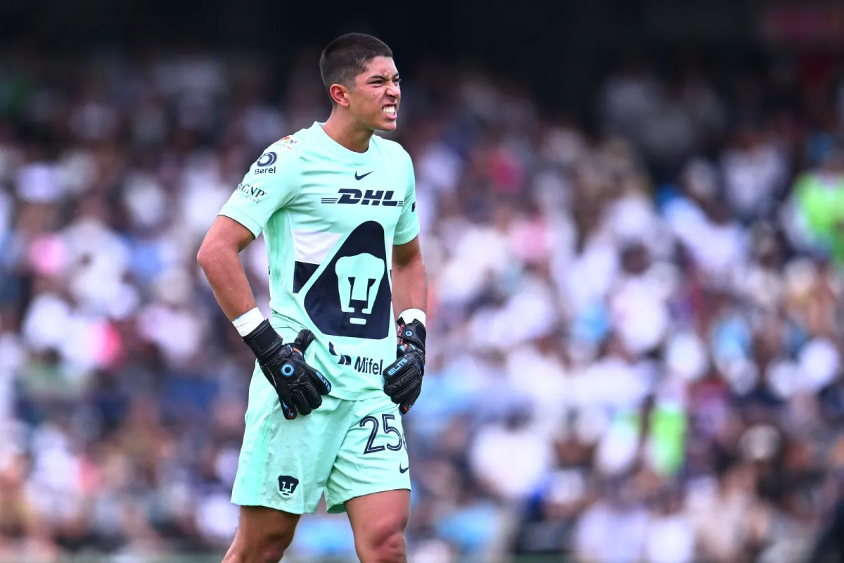 Rodrigo Parra se ha equivocado en el arco universitario