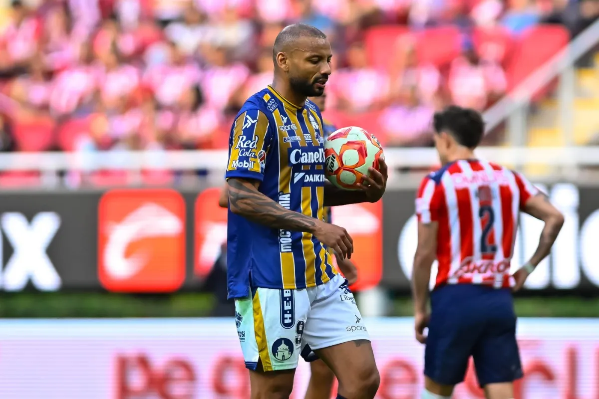 Tomó la bola | MEXSPORT