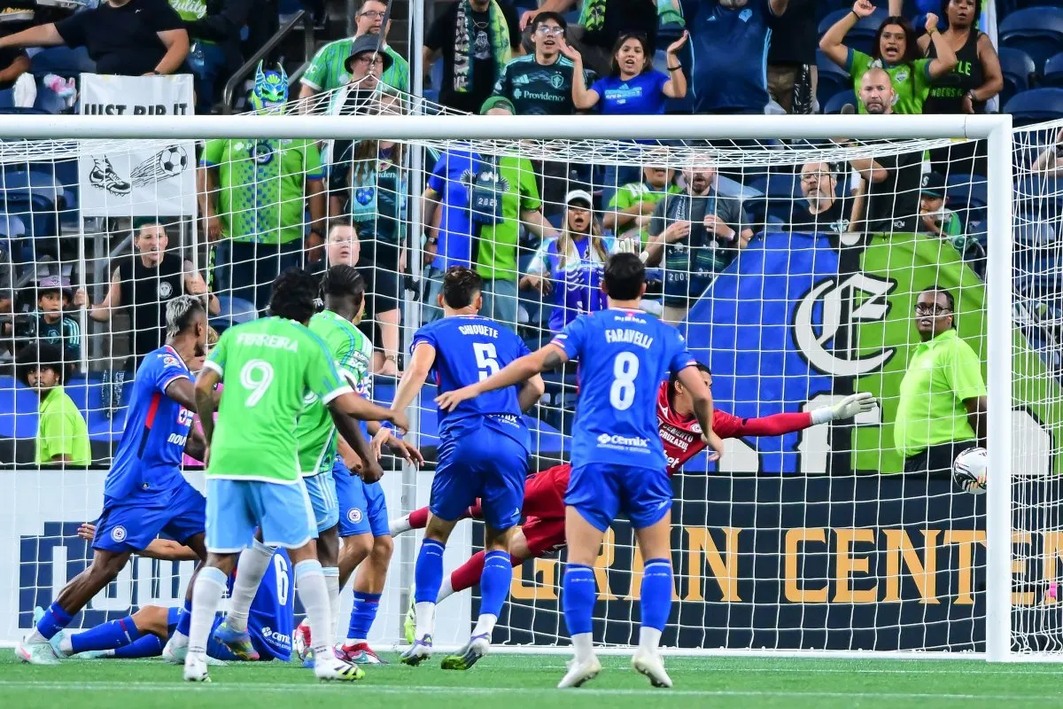 Sounders goleó a Cruz Azul en el arranque de la Leagues Cup