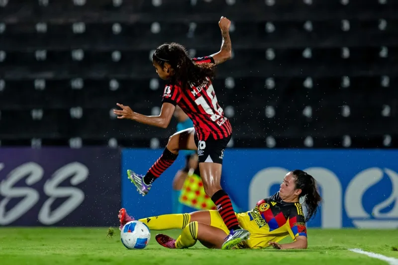 Alajuelense no pierde la esperanza de clasificar