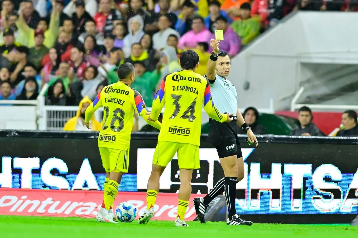 El Gato Ortiz nuevamente protagonizó una polémica arbitral
