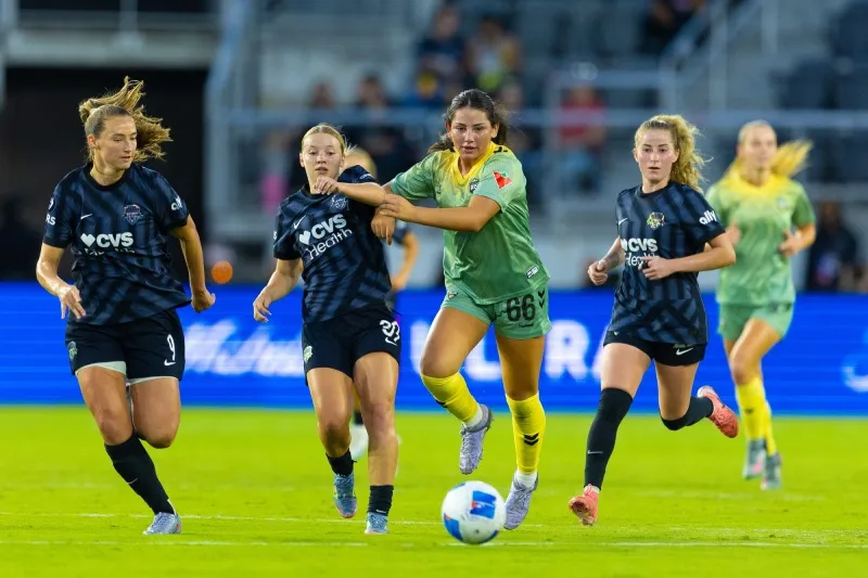 Vancouver perdió sus dos primeros juegos